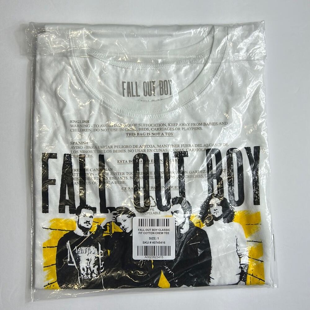 Fall Out Boy T Shirt Torrid NWT 1 XL 14-16 Rock Band Pop Punk